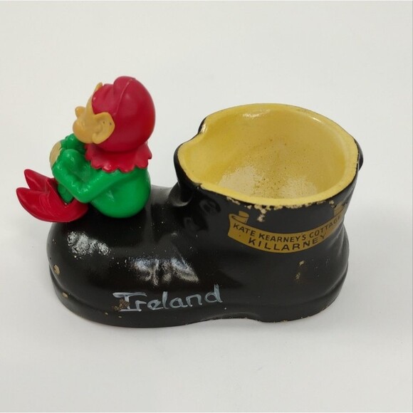 Vintage Elf Knee Hugging Leprechaun On Chalkware Boot Ireland 1975 - Picture 10 of 16
